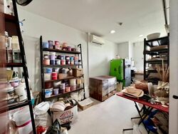 Redhill Forum (D3), Factory #455305961